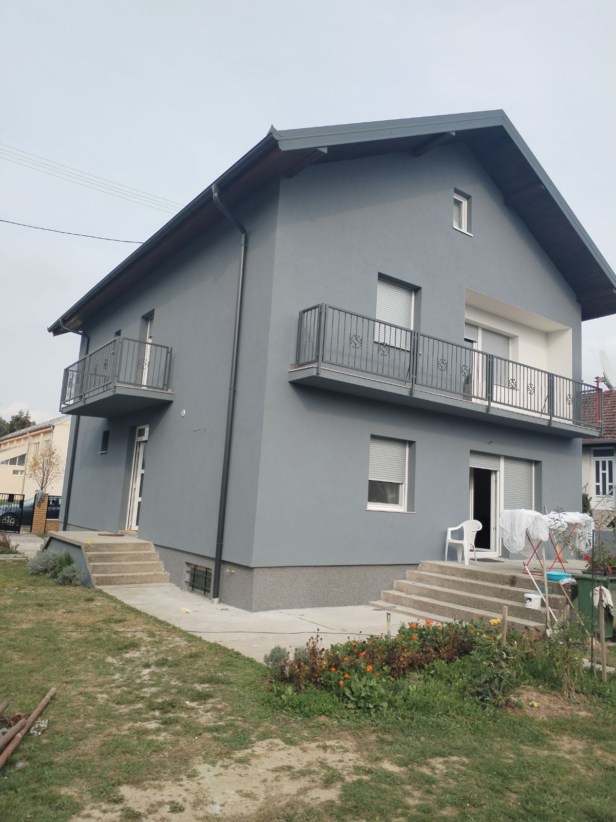 Fasaderski radovi na stambenoj zgradi