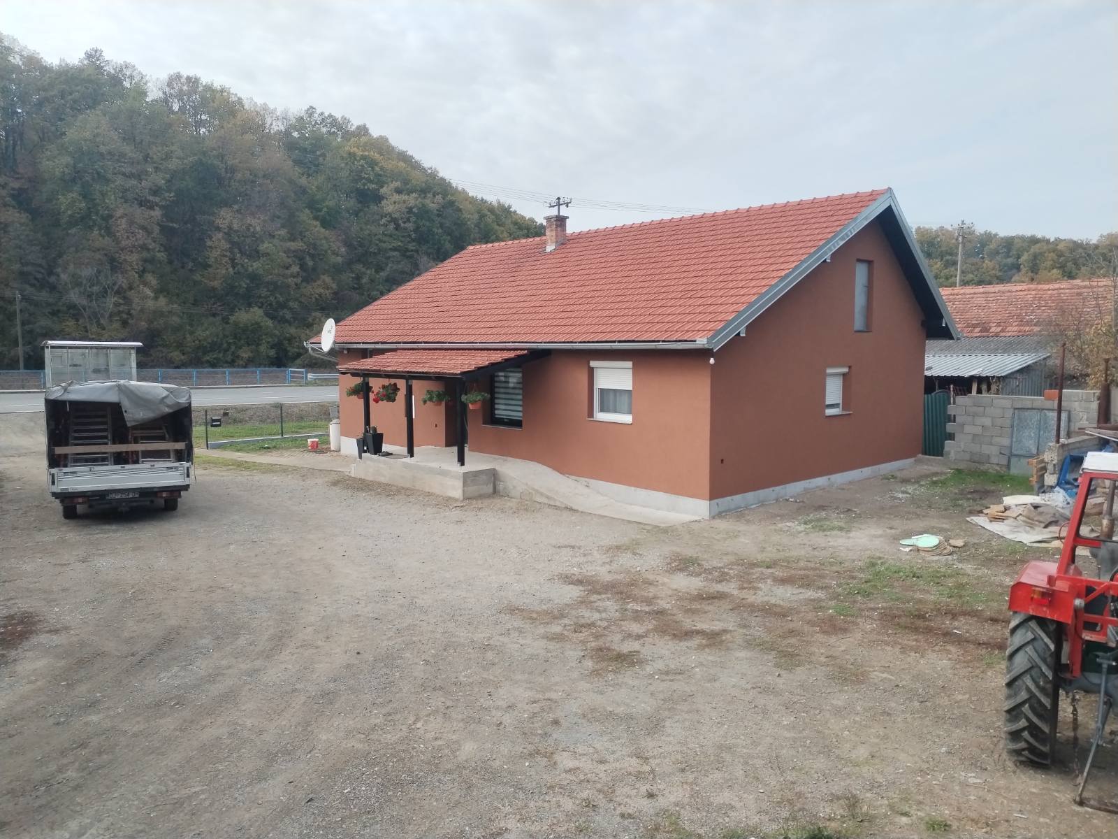 Luksuzna vila s izoliranom fasadom